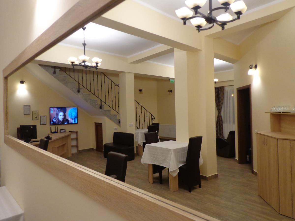 Hotel Casa Daomi à Deva Extérieur photo